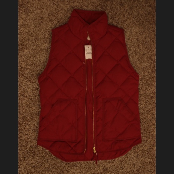 J.Crew Red Excursion Quilted Vest - Picture 6 of 7